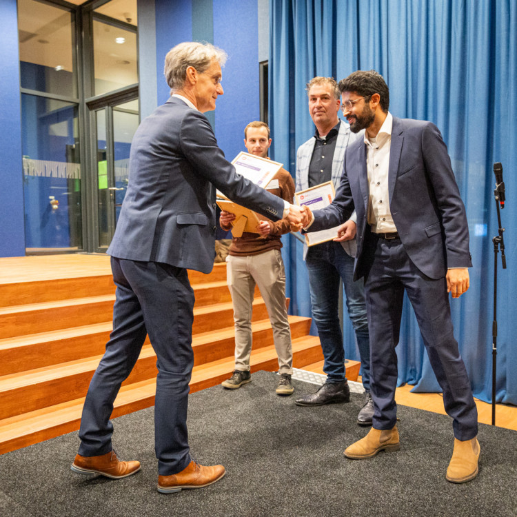 Eerste partijen nemen WEii-certificaten in ontvangst 